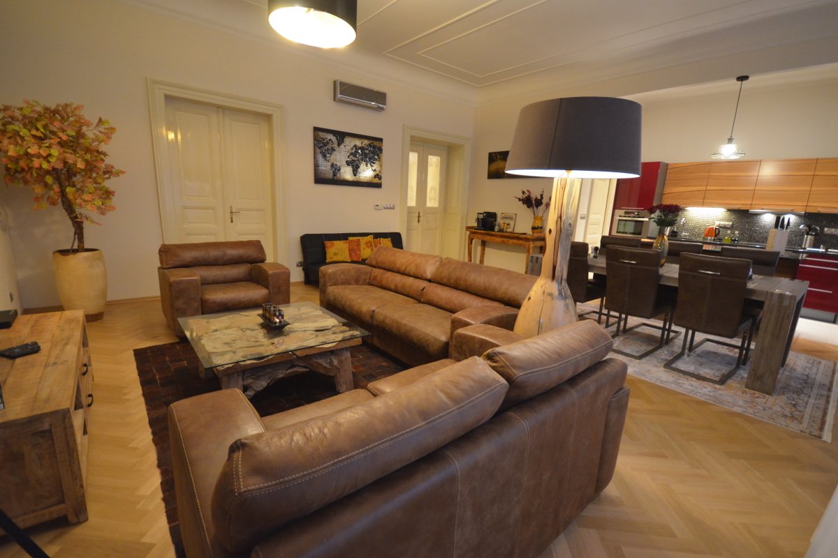 Grand Luxury – Collection Kozi – Old Town Square