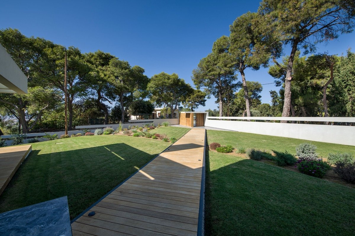 Villa Night Flower – The scent of summer! gallery image 3