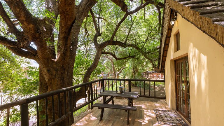 Kwa Nokeng Lodge Chalet
