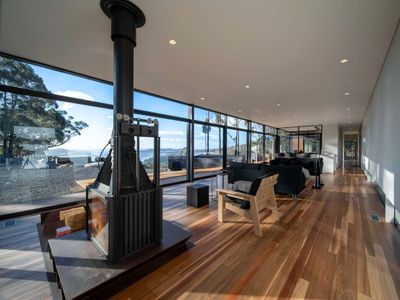 Mountain Top Snug Whole Property Itas