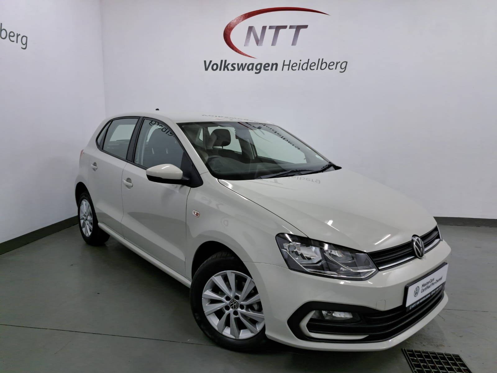 VOLKSWAGEN POLO VIVO 1.6 LIFE TIP for Sale in South Africa