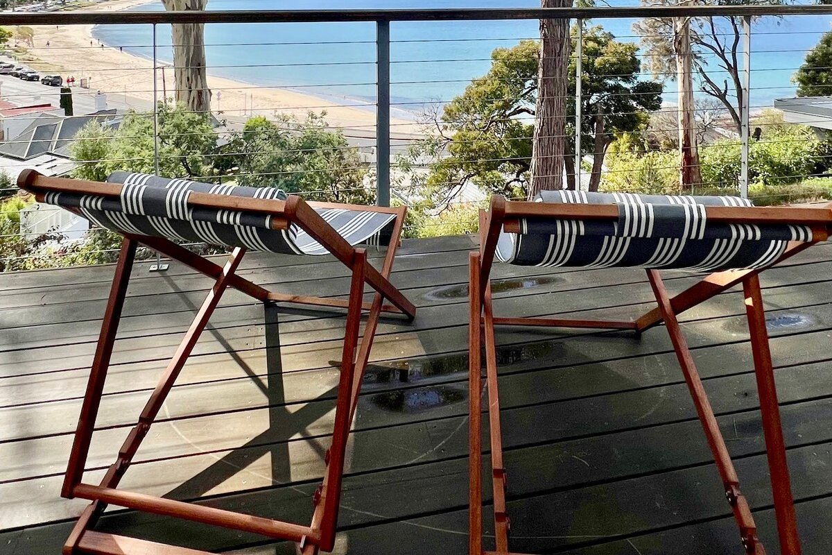 Stunning views, beach access, sauna, 1950s gem gallery image 3