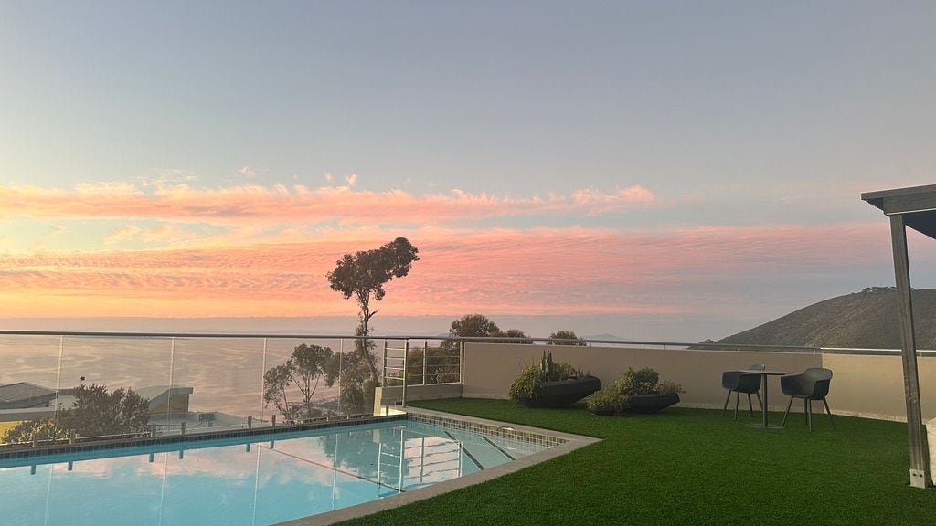 Private Villa with Saltwater Pool gallery image 4