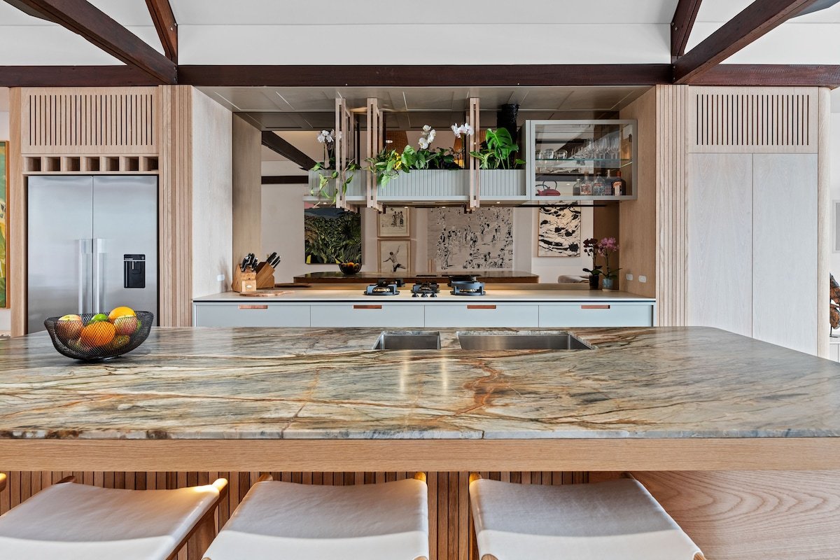 Luxury On The Bay 2 – Ocean Views gallery image 4