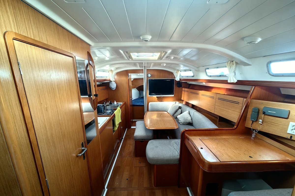 Sail Boat at Fenerbahce Marina gallery image 5