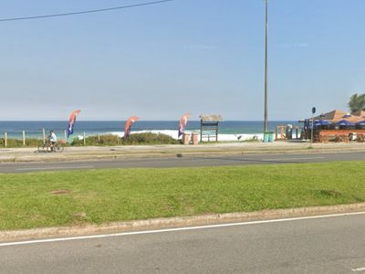 Casa Frente ao Mar (Espaço 3º Andar) Cond. fechado