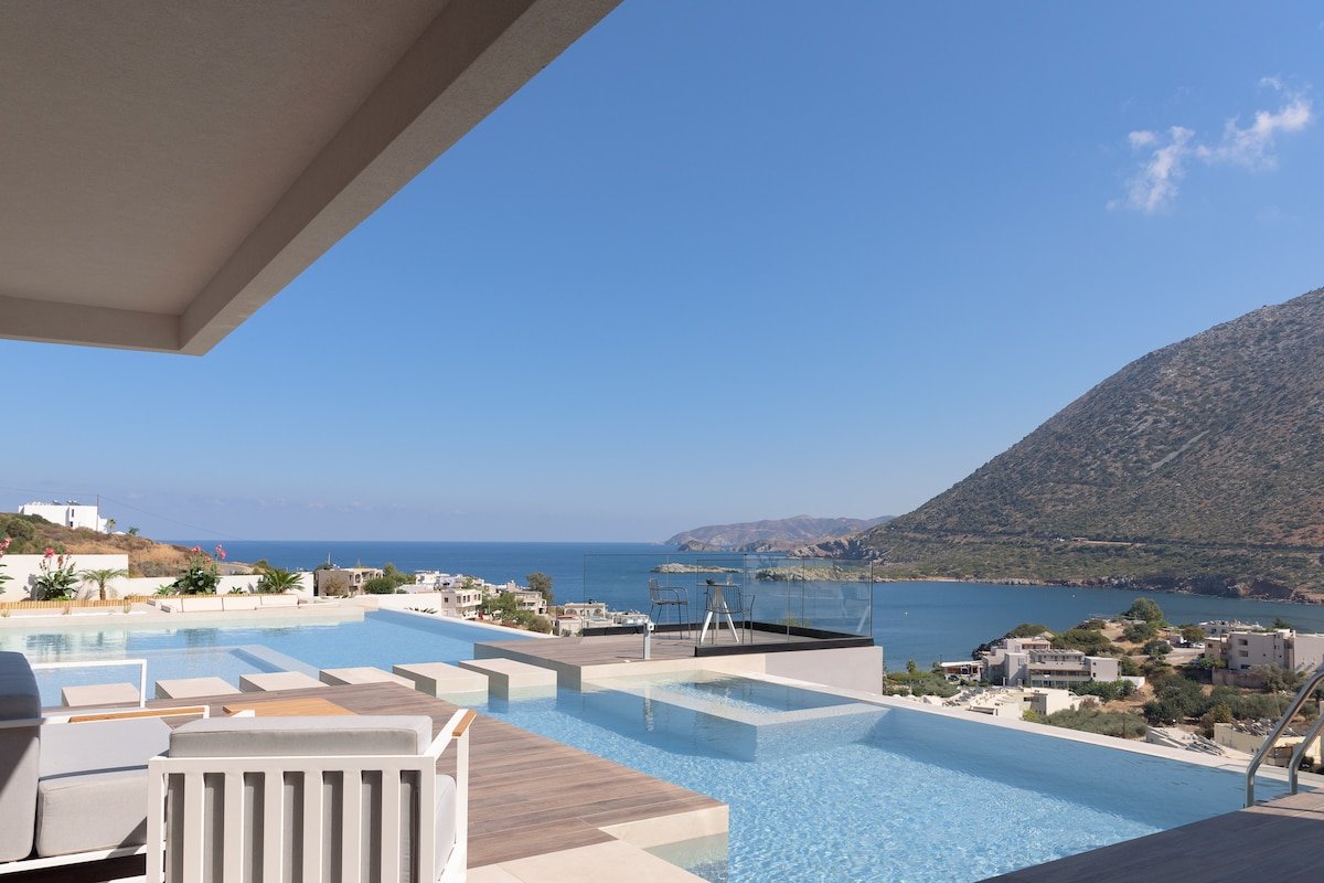 Nandana Luxury Villa, an infinite blue experience gallery image 5