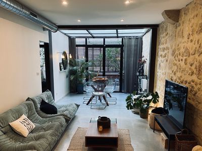 Loft 120m2 + terrasse en plein coeur des Chartrons