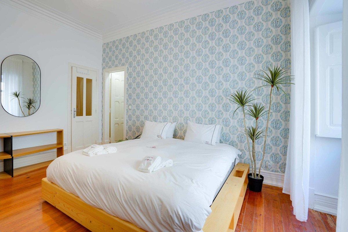 Family Comfort in Principe Real AC and Parking gallery image 2