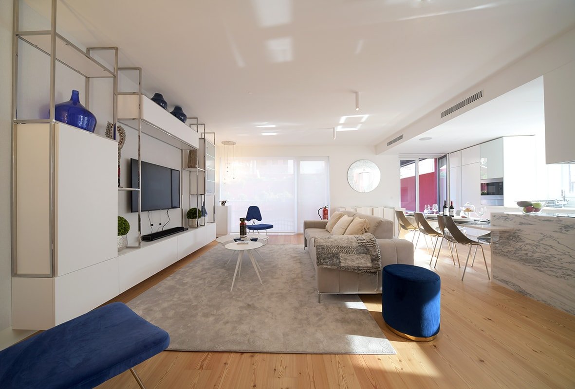 Central Luxury Apartment with terrace and jacuzzi gallery image 3