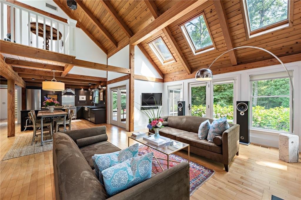 Modern Little Compton Cottage