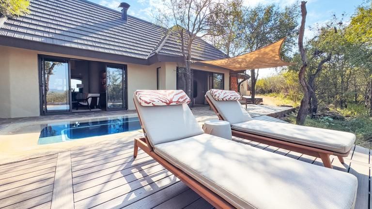 Madikwe Hills Private Game Lodge Luxury suite