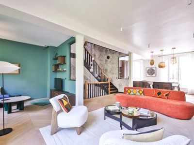 Modern House | Garden & A/C