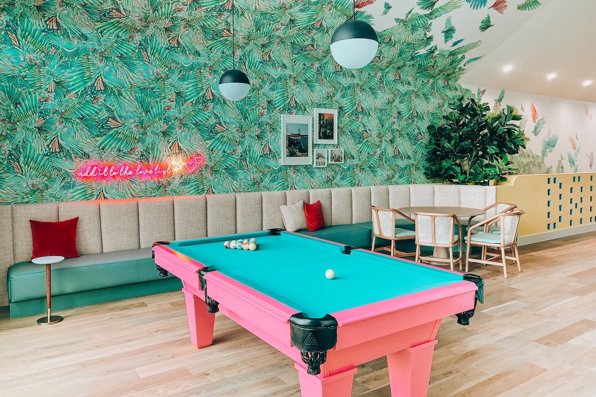 BRAND NEW ★ IG WORTHY, GIRLY PAD, W/ KARAOKE ROOM gallery image 2