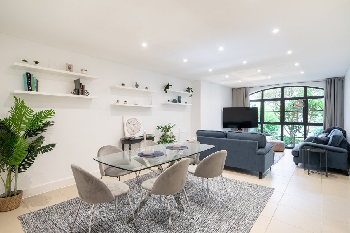 SUPERB 3 BEDROOM AND OFFICE COVENT GARDEN HOUSE