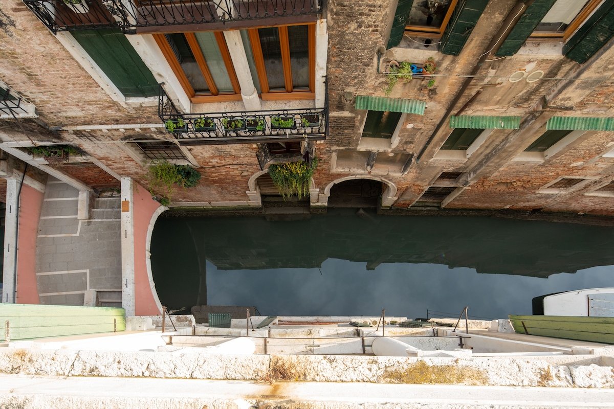 Palazzo Raspi -Private Gym and Elevator gallery image 2