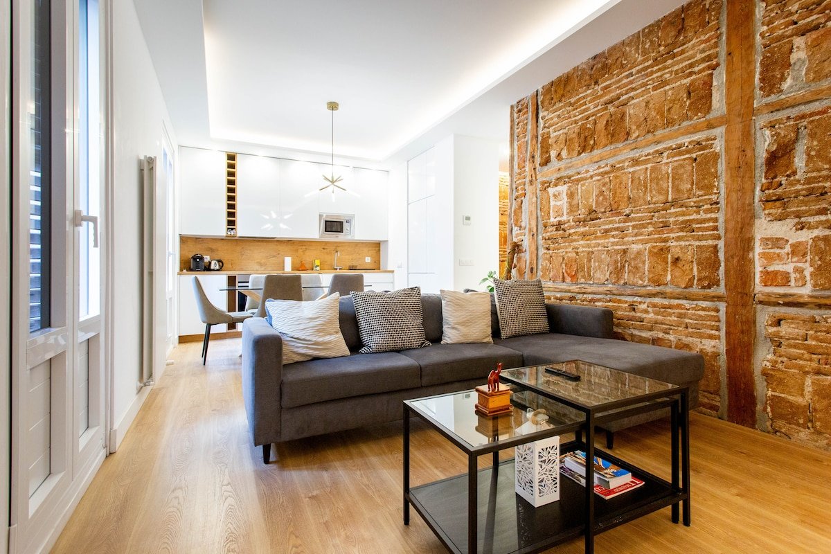 Exclusive flat in Justicia. 4 bedrs 4 bathrs gallery image 2