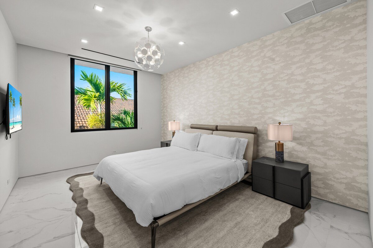 Modern Waterfront Villa w/ Pool, Rooftop & dock gallery image 5