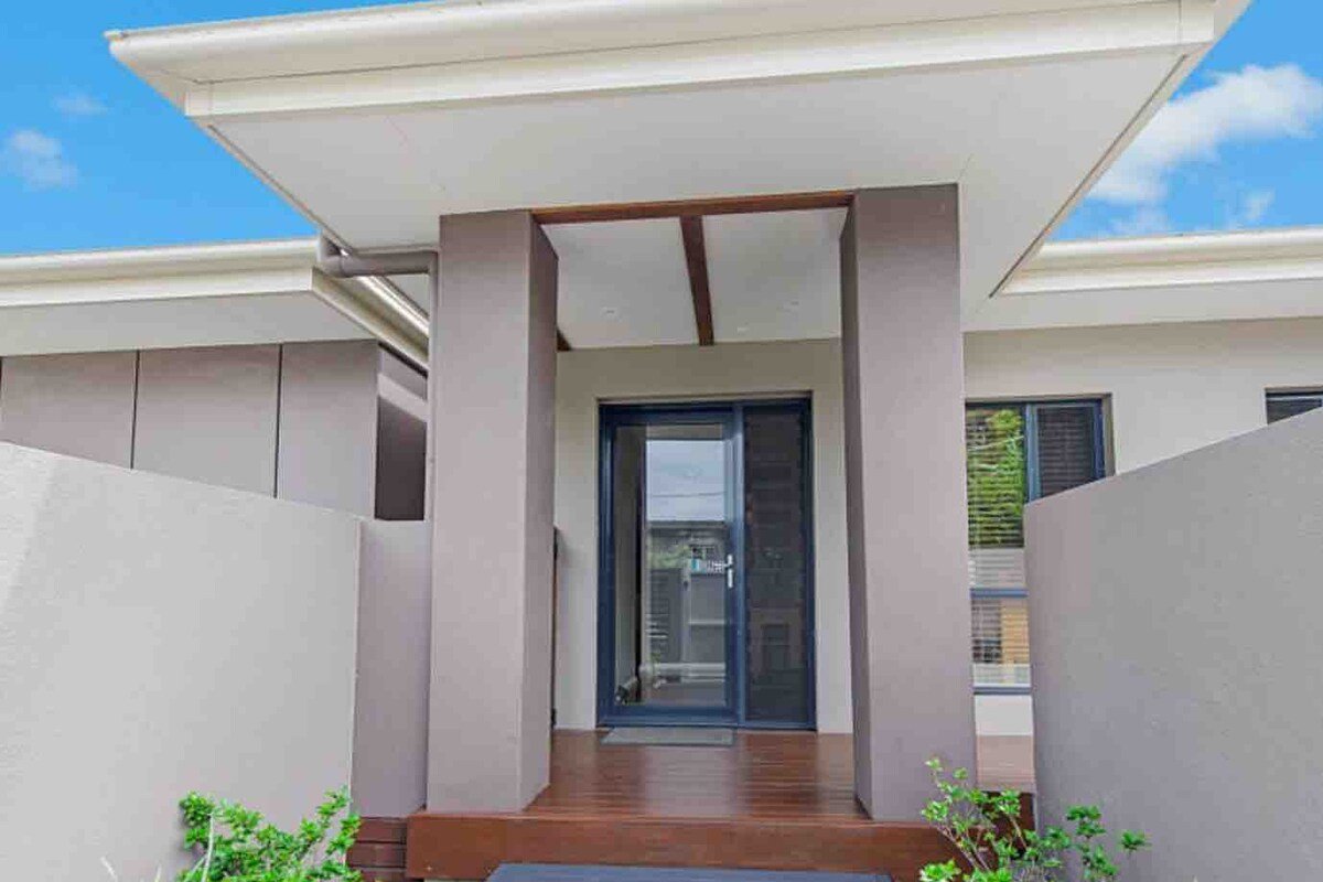 Flynn’s beach holiday house. gallery image 4