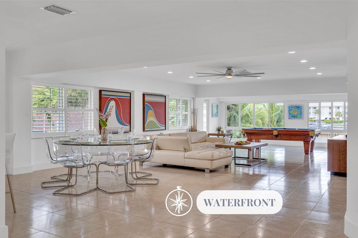 Suite by Beach | Waterfront | Lago Key One gallery image 2