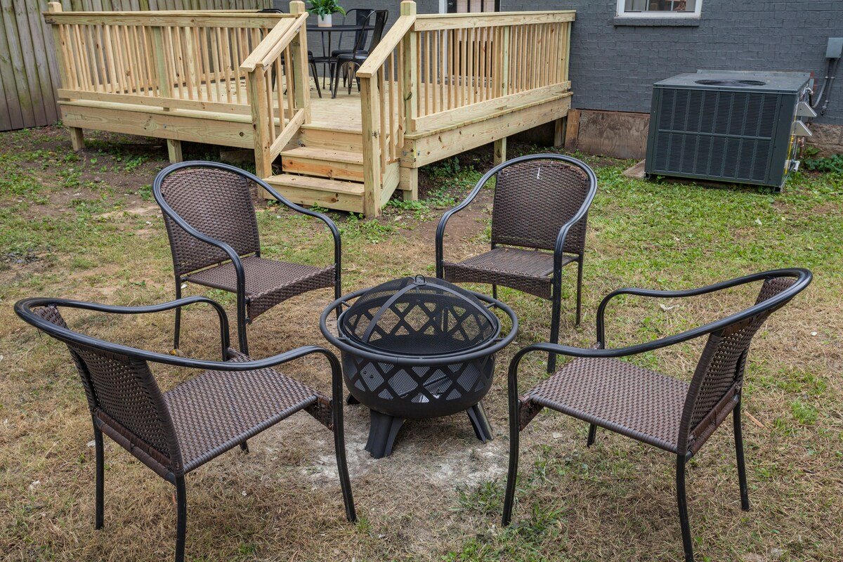 Music Row Honey! Walk to Broadway! Off ST Parking! gallery image 5