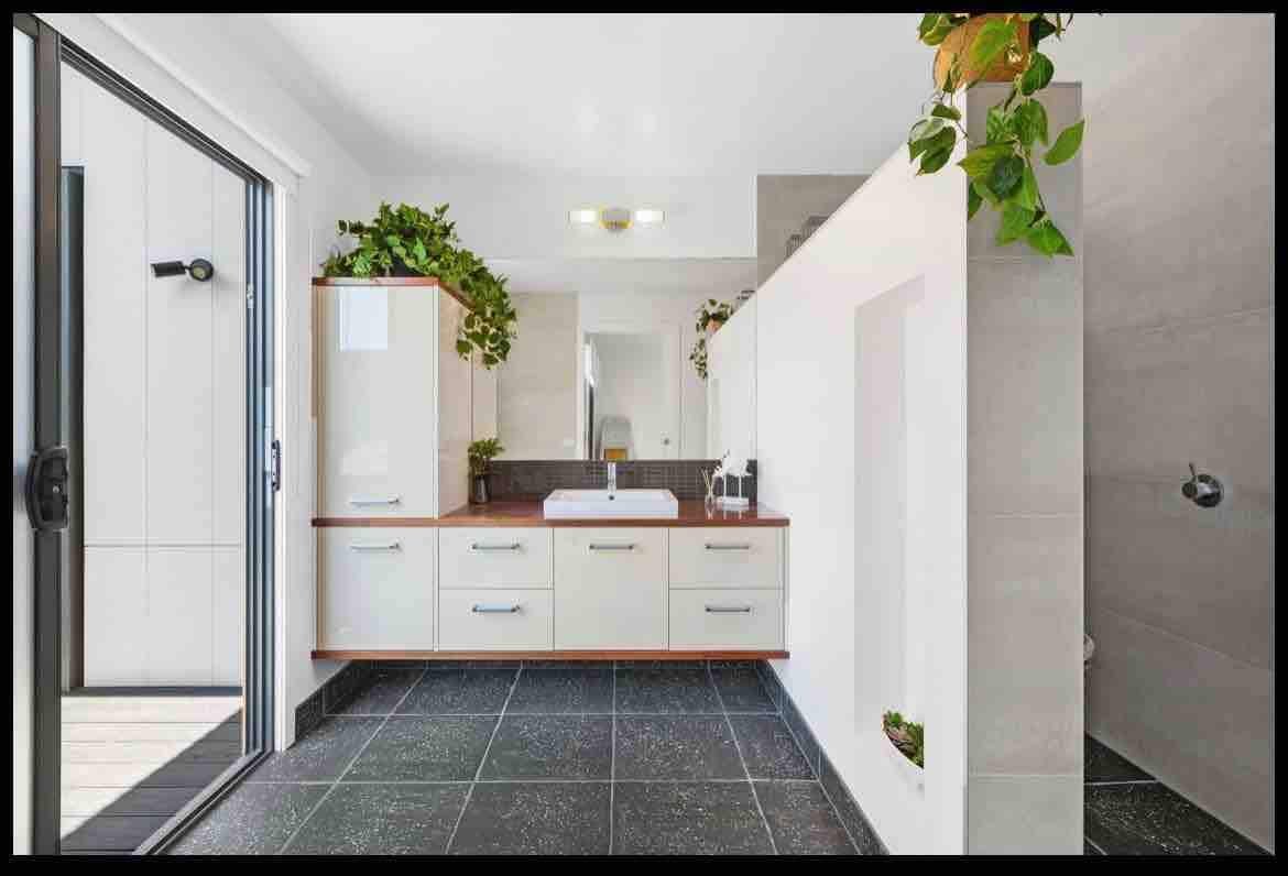 St Johns Escape Blairgowrie gallery image 4