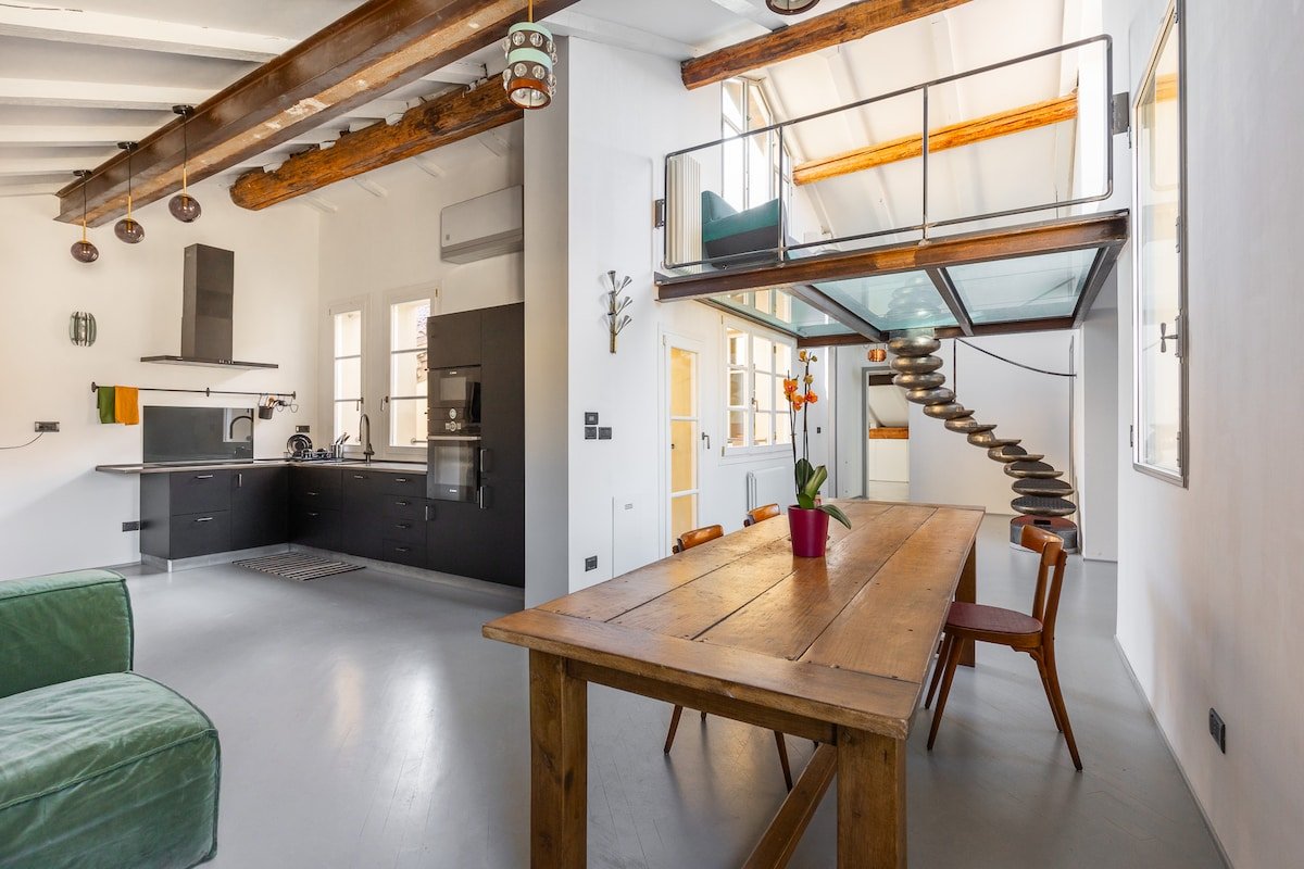 Casa Zamboni, attico con vista gallery image 3