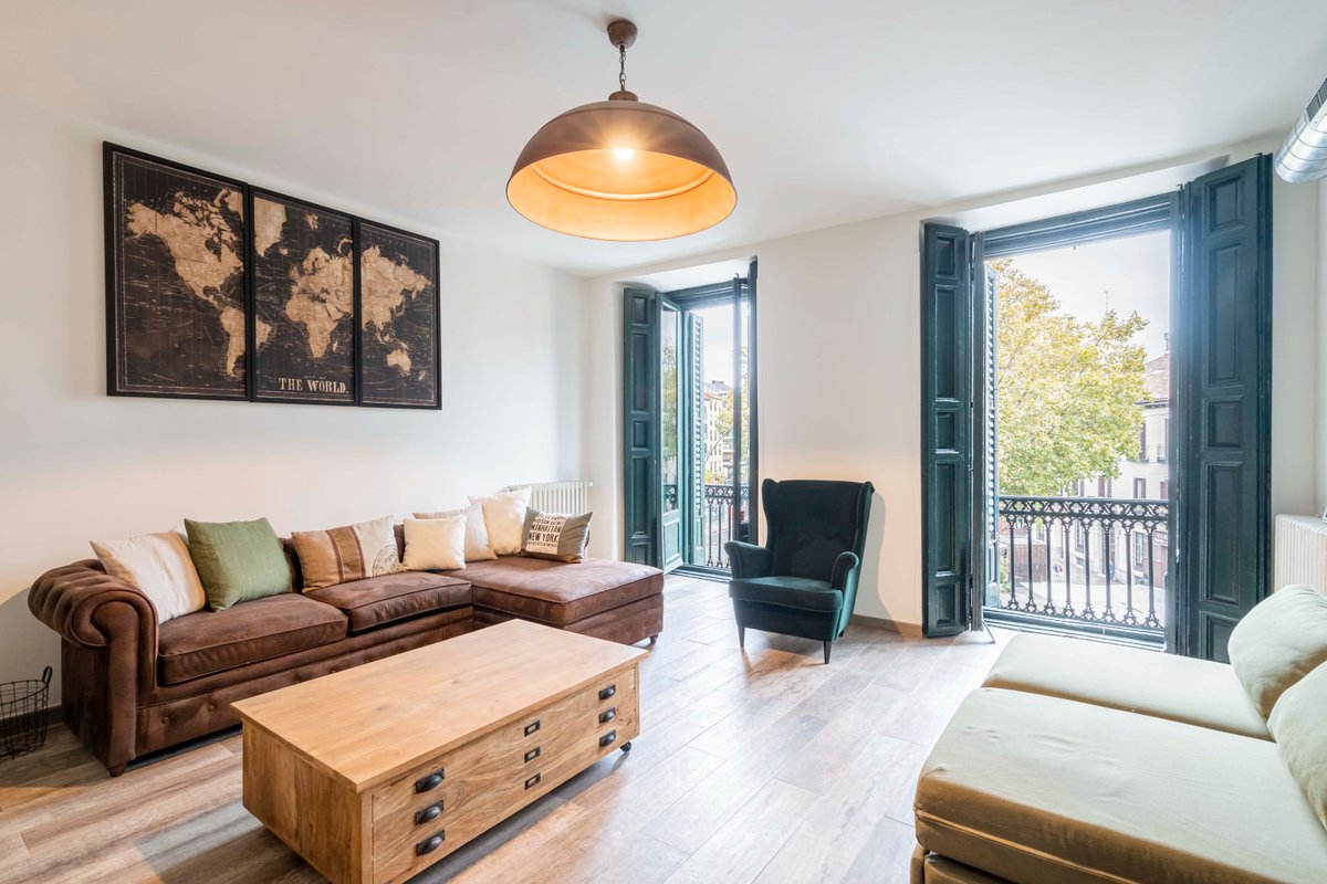 Spectacular flat near Pz Mayor