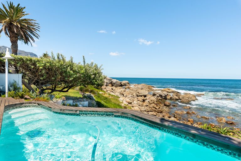 Bakoven Beach Front featured image