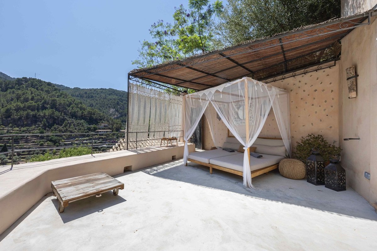 Can La – Dream house with mountain and views gallery image 2