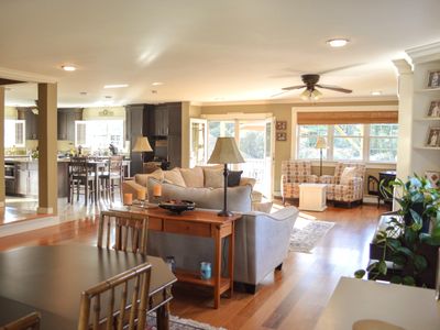 Beautiful and spacious home with early check in!