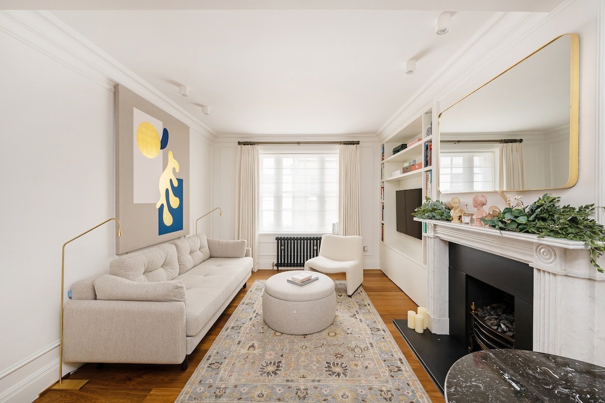 Pavilion Road 3-Bed Residence | With AC gallery image 2