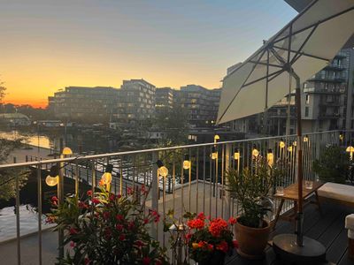 Stor Luksus lejlighed med vand udsigt i alle rum