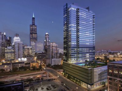 Lux Skyhouse West Loop w/Parking