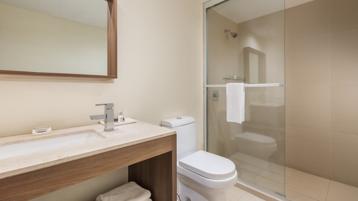 Live Aqua Club Marina Condo 2 Bedrooms gallery image 4