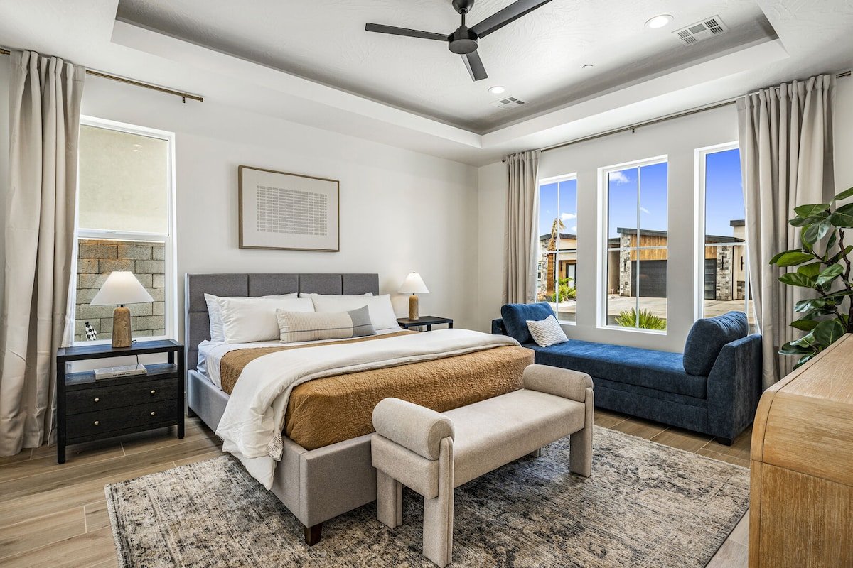 Pecan Valley 5161|Private Pool & Pickleball Court gallery image 2