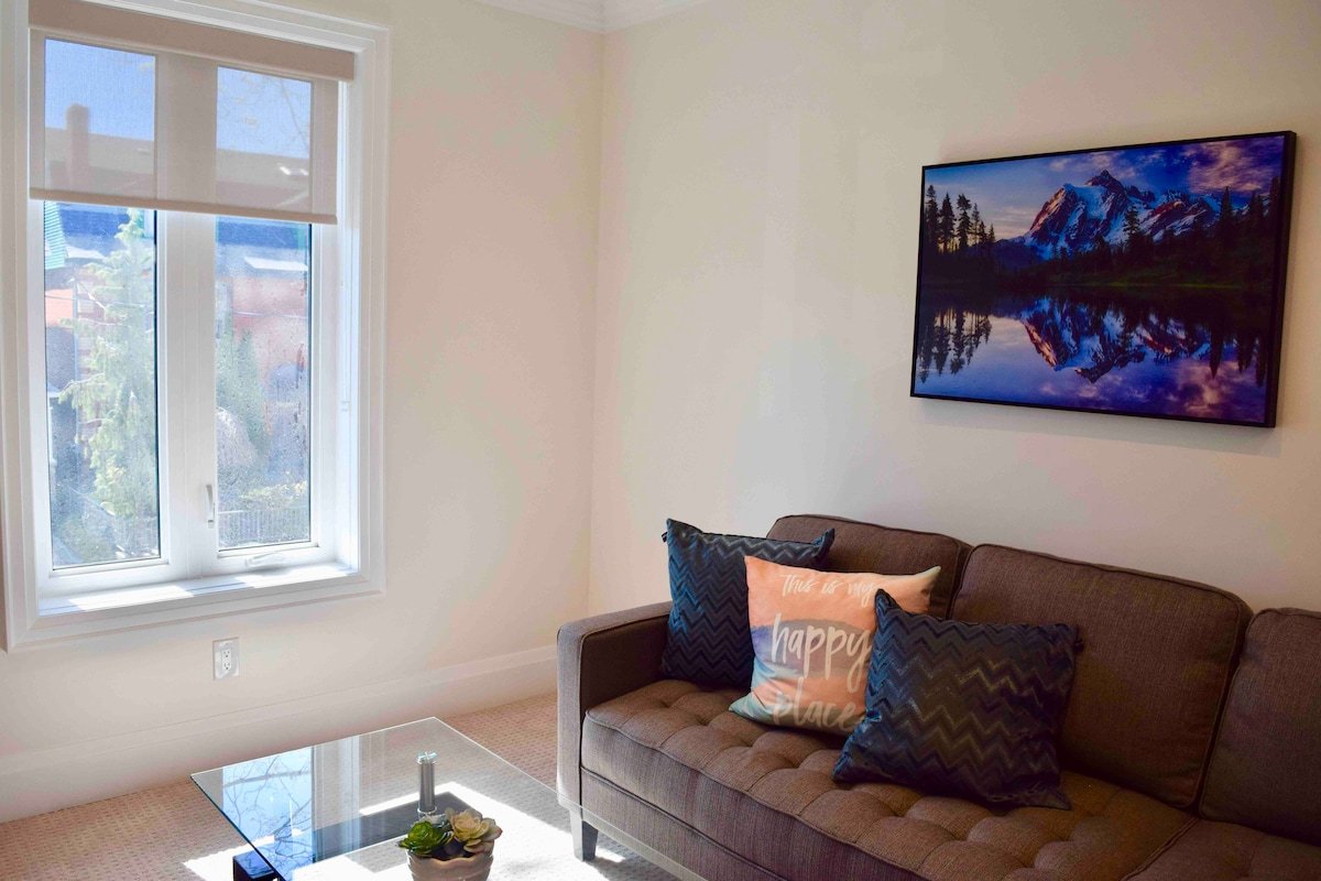 Enjoy all the comforts in a newly renovated house gallery image 2