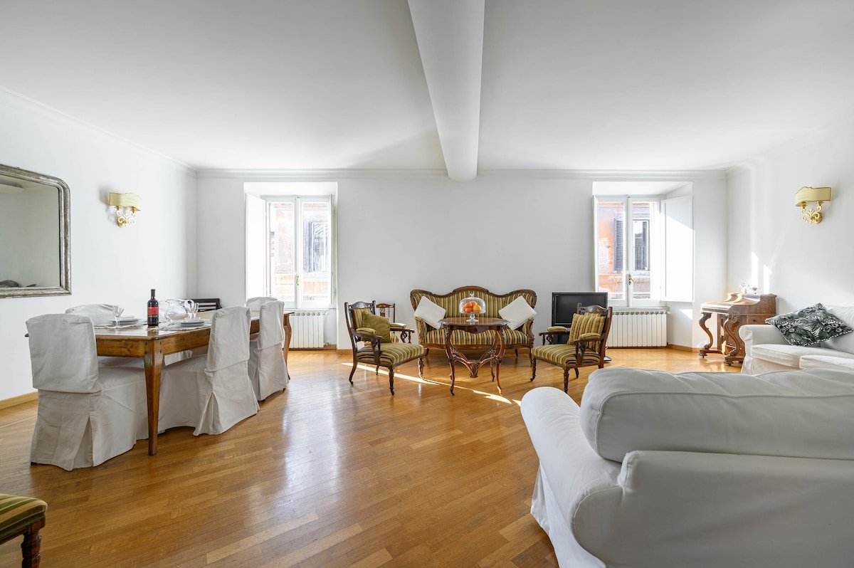 Pantheon Square amazing sight gallery image 4