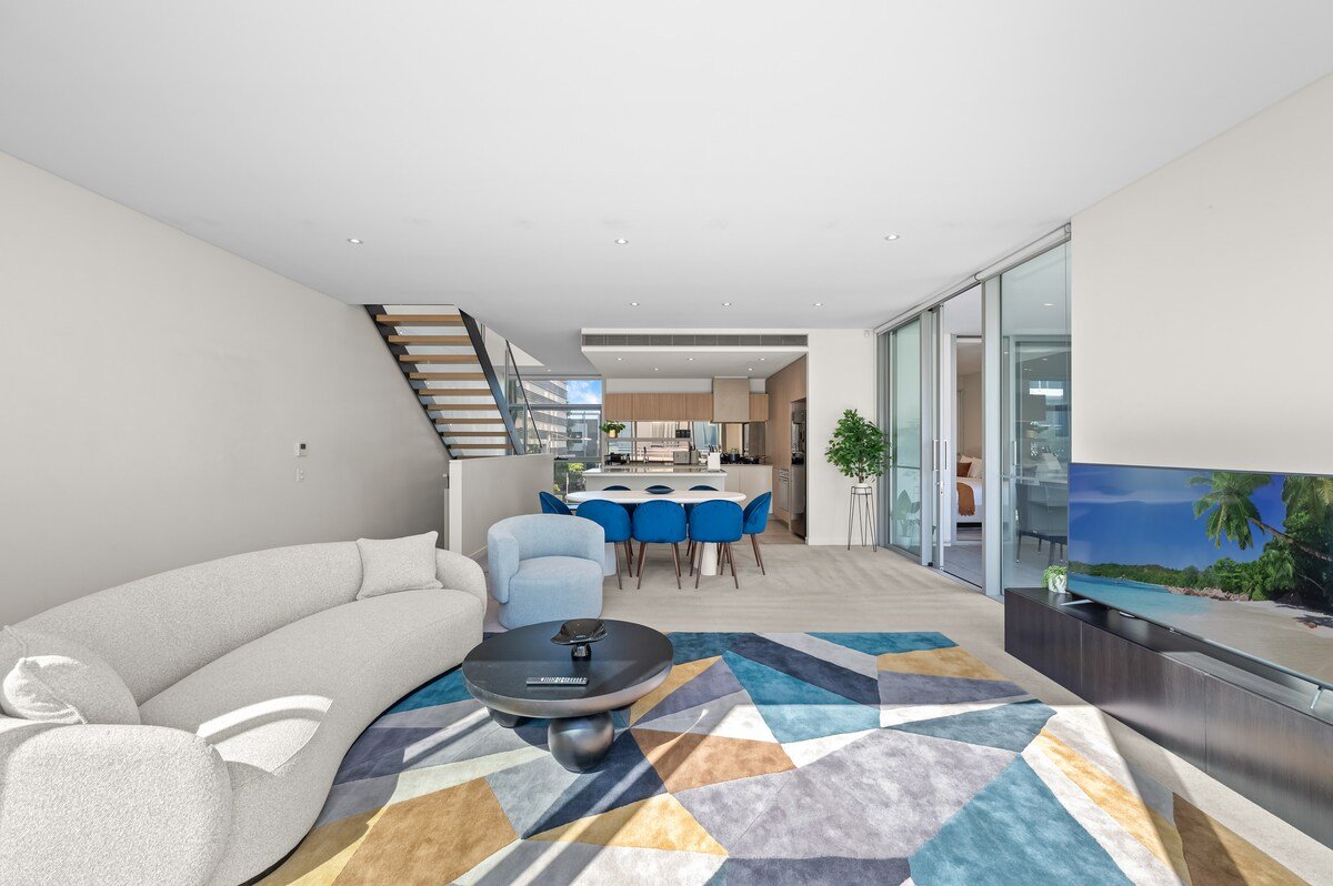 4Bedroom Millionaires Townhouse | Spacious & Cozy gallery image 3