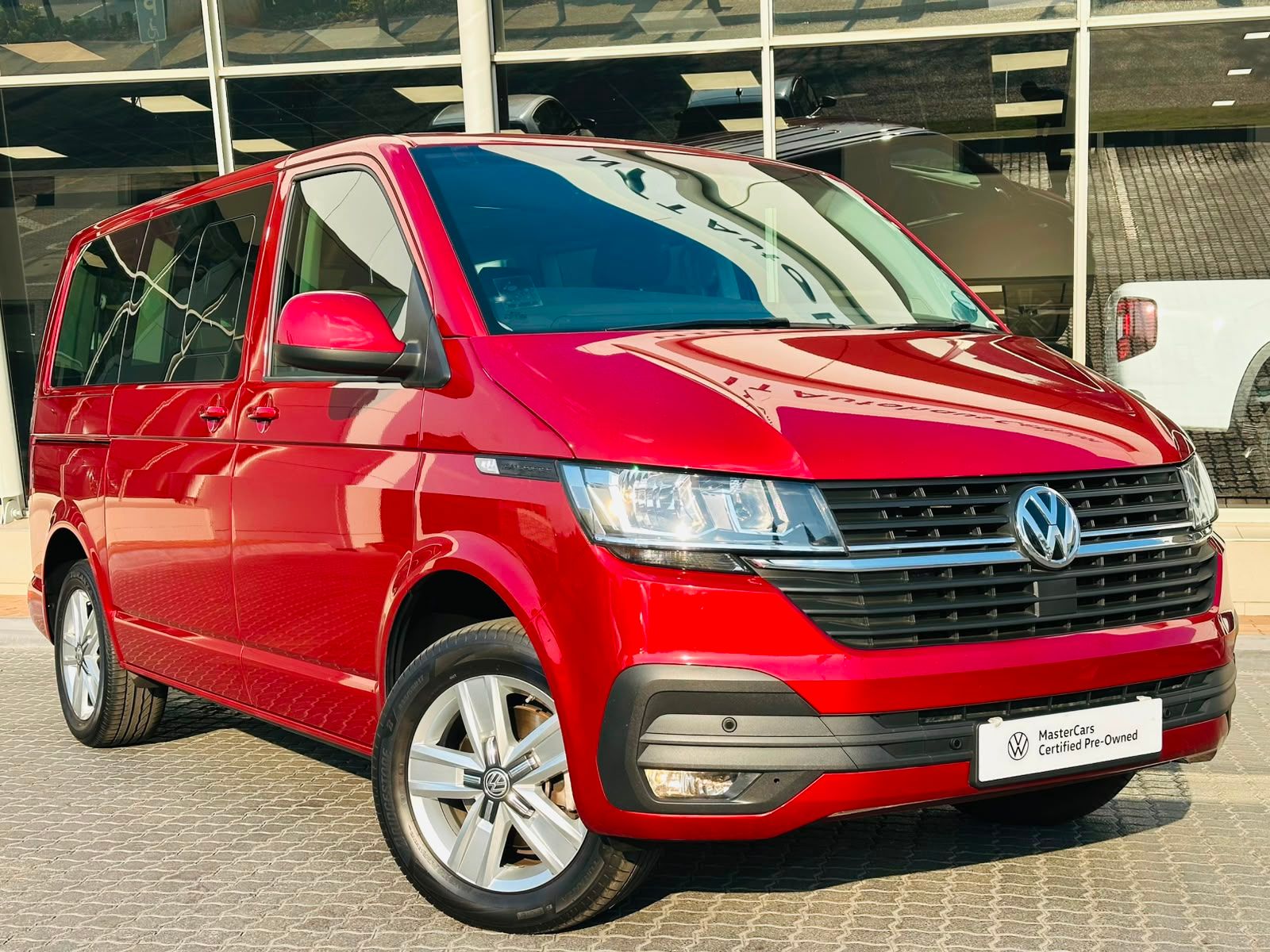 VOLKSWAGEN T6.1 KOMBI 2.0TDi DSG 110KW TRENDLINE for Sale in South Africa