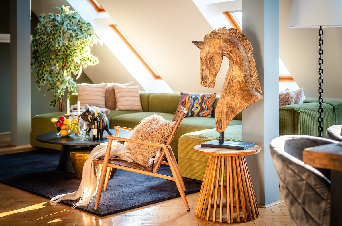 4BR + 3,5Ba 270m² Sunset Crown Penthouse | Terrace gallery image 4