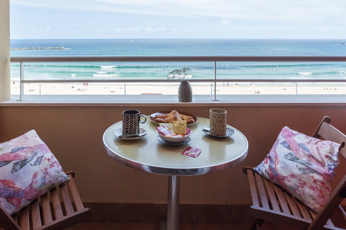 Radiant Waterfront Terrace. Zurriola Beach. gallery image 4