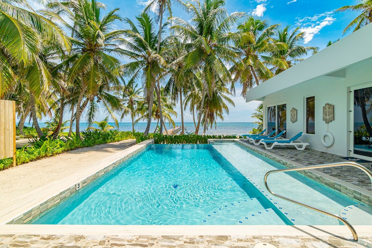 Belize Oceanfront Villa w/ Pool, Beach & Pier gallery image 4