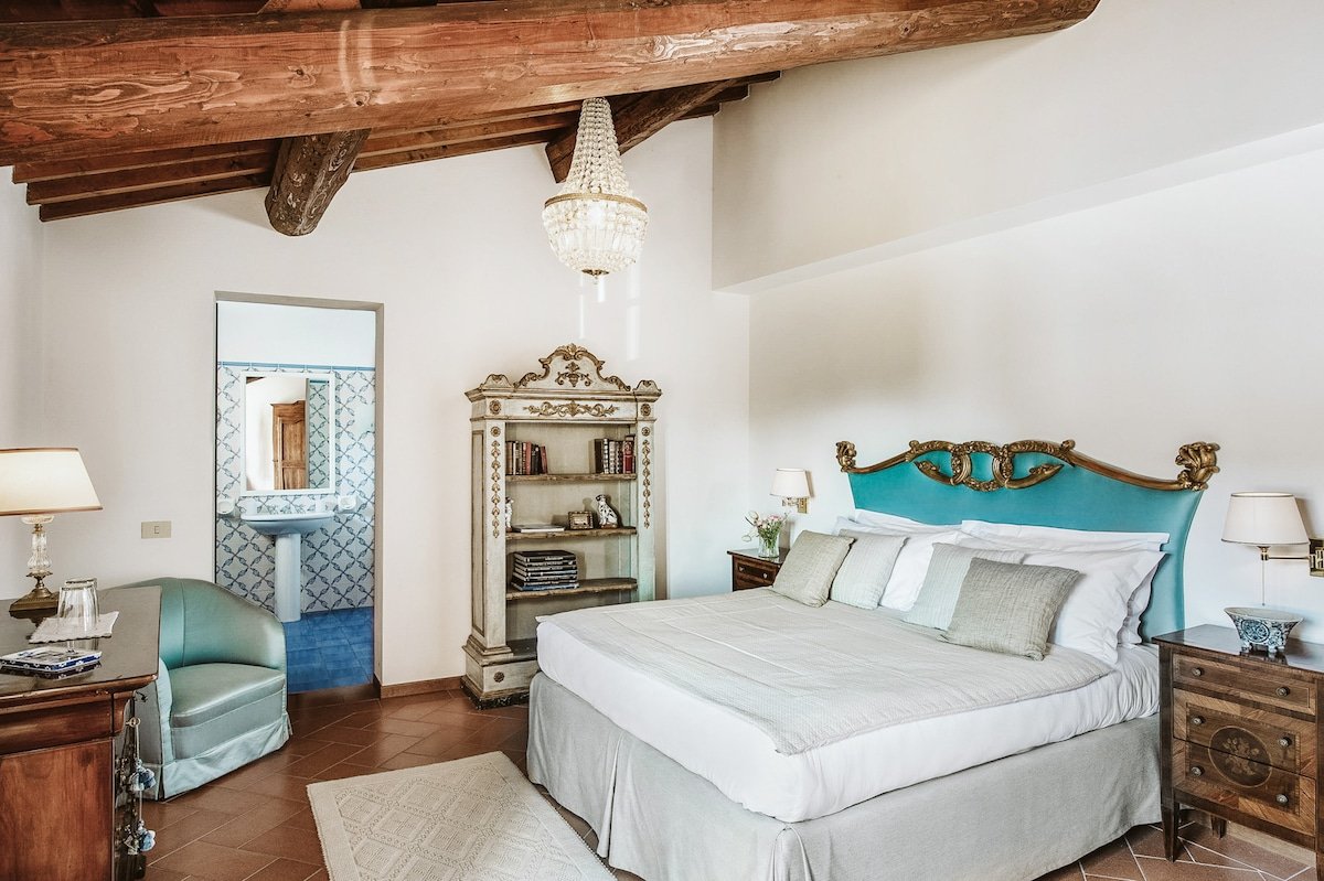 Adorna gallery image 4