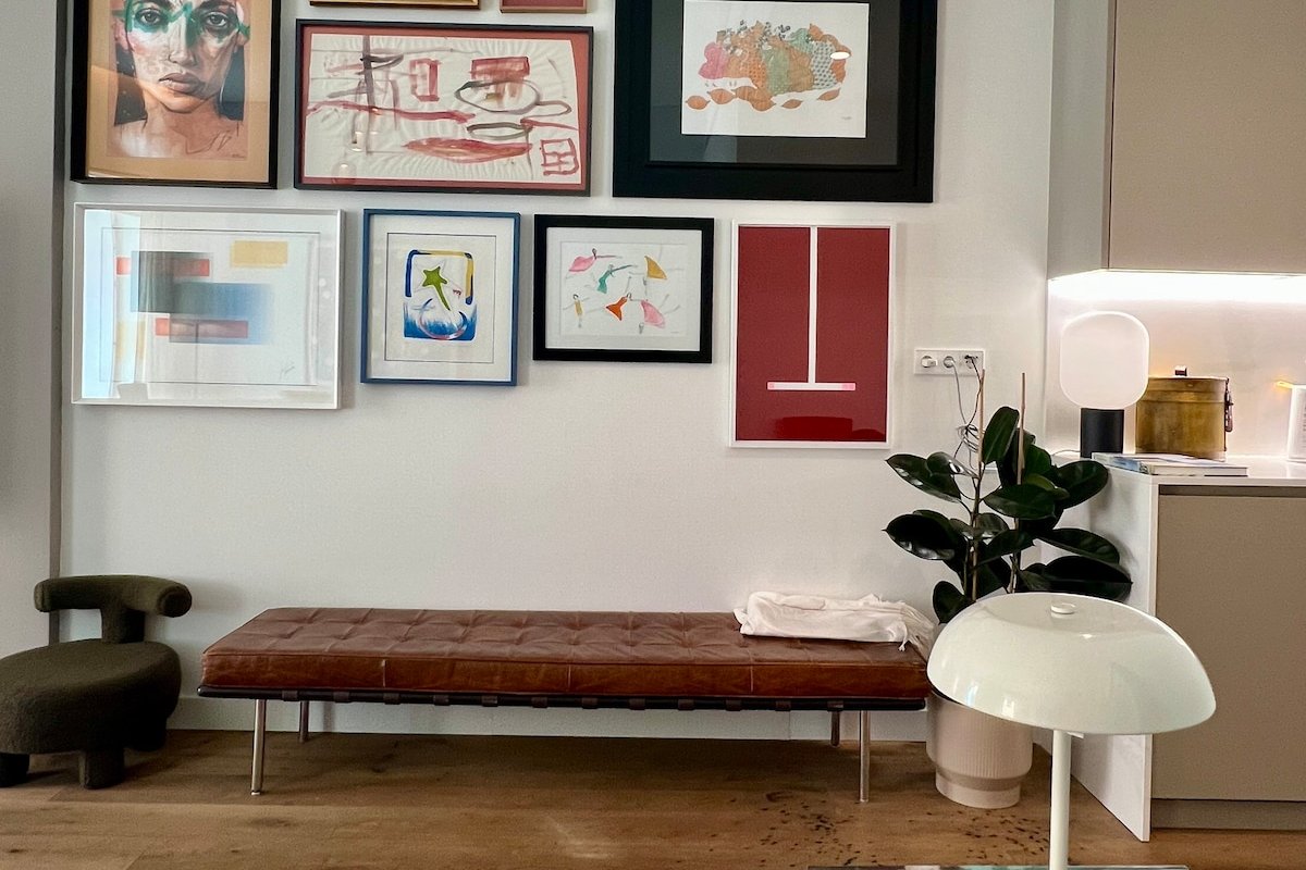 Contemporary Restelo Apartment gallery image 5