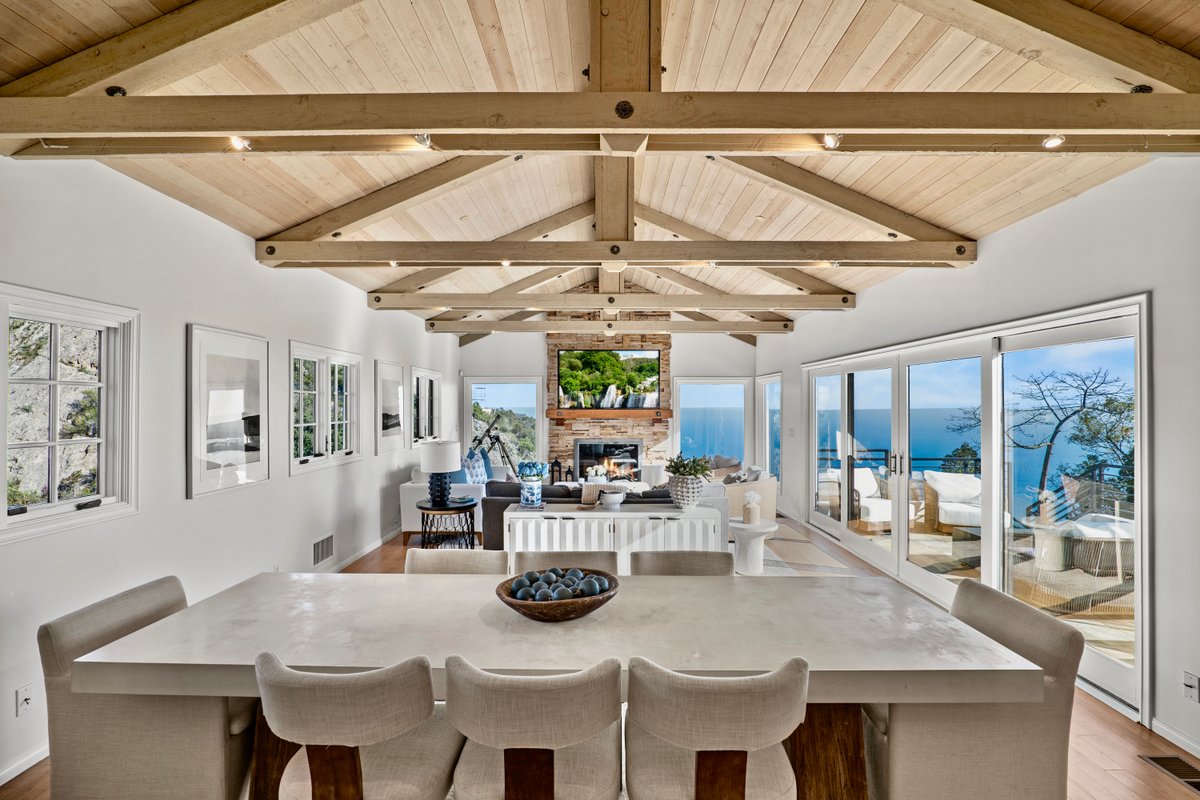 Malibu Cloud Mansion – Ocean Views, 2+ Acres