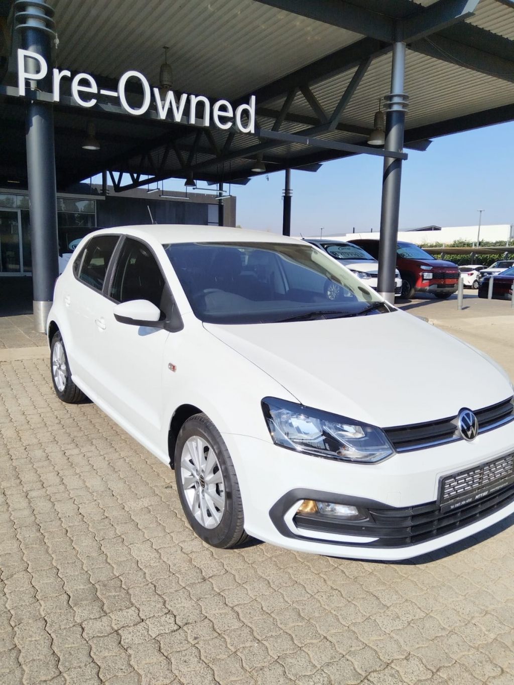 VOLKSWAGEN POLO VIVO 1.4 LIFE for Sale in South Africa