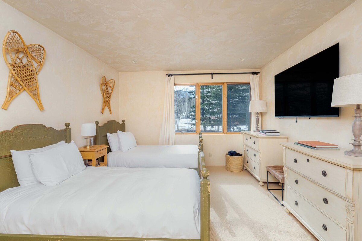 Spacious Telluride Retreat w/ Private Hot Tub gallery image 5