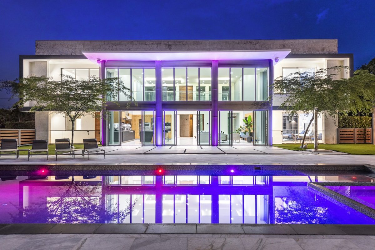 *NEW* 2 Acre Modern Compound – Modani Estates gallery image 2