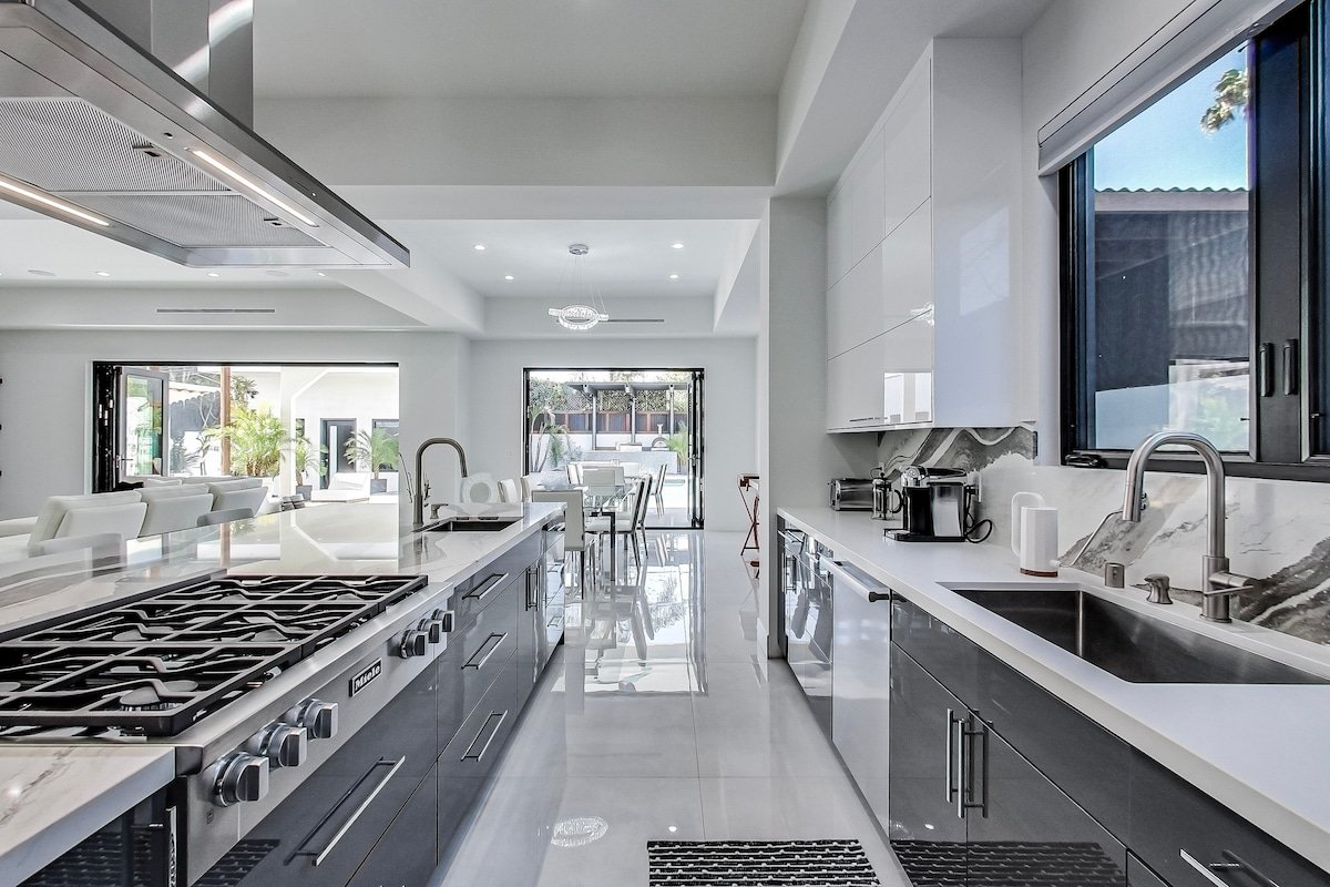 Stanley Mansion gallery image 4